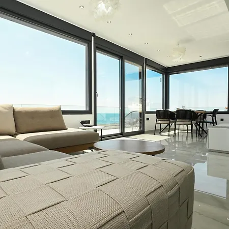 Panorama Penthouse 아파트